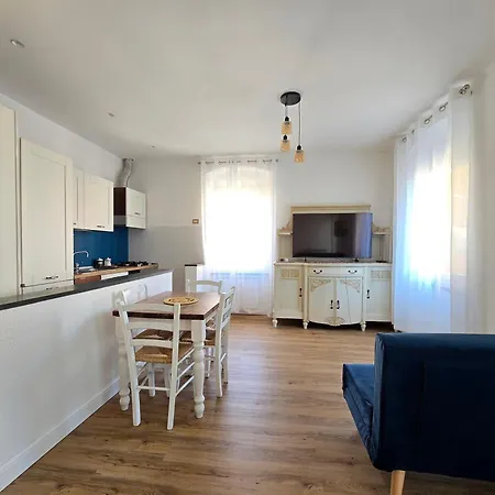 Aria Di Casa 라스페치아